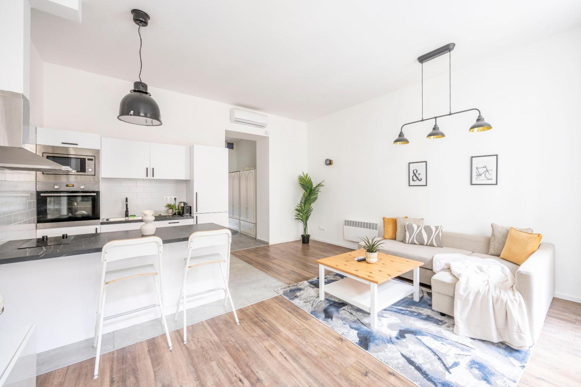 Charming & Cozy Central 1Bedrm Suites Boedapest Buitenkant foto